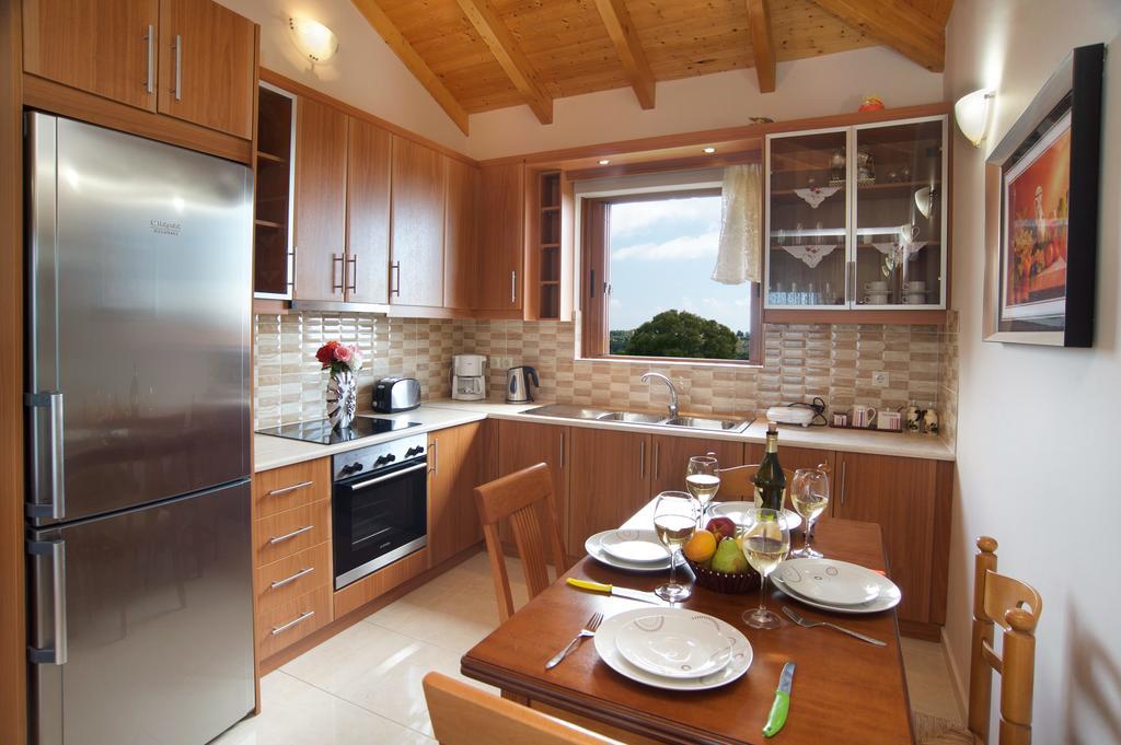 Villa Alonia Skala  Номер фото
